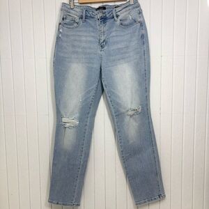 Judy Blue Light Wash Straight Leg Jeans "Star Bright" Boyfriend Size 13/31